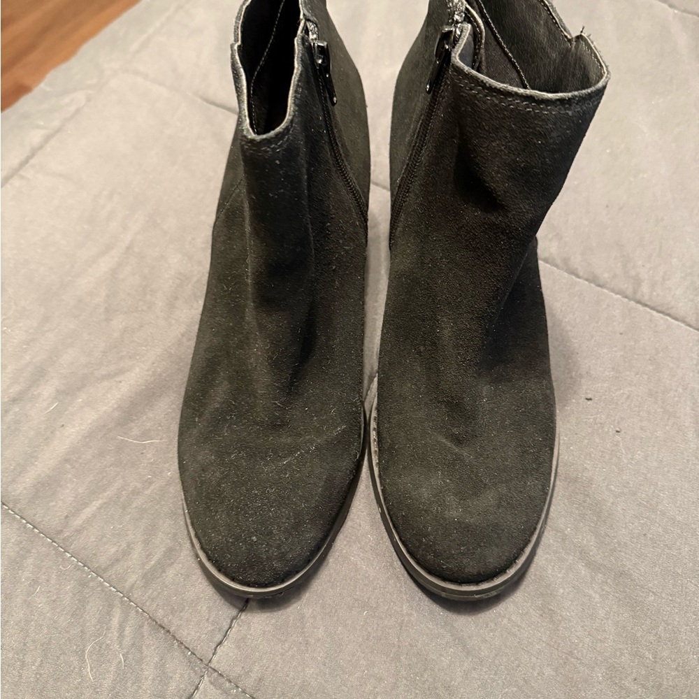 Seychelles Black Ankle Booties